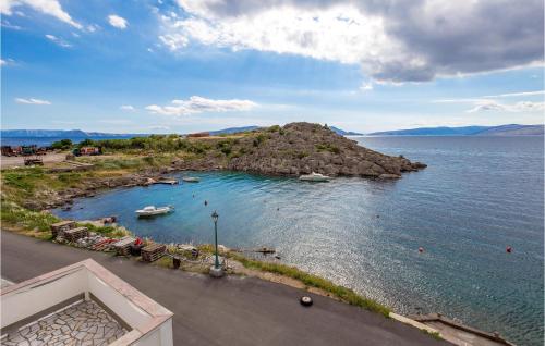 Stunning Apartment In Sveti Juraj