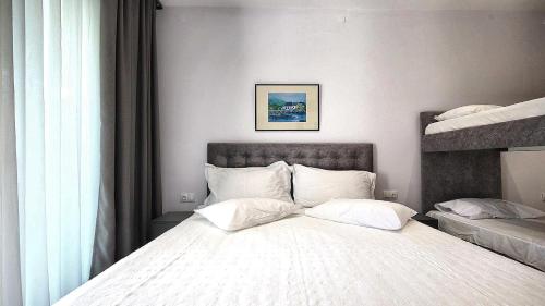 Fotografie z fotogalerie ubytování Sithonia Palace Apartments v destinaci Ormília