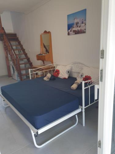 Katil atau katil-katil dalam bilik di Kosta Apartment Halkidiki