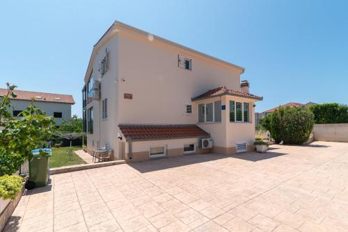 Nevistic Apartmani Trogir