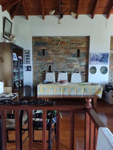 Dapur atau dapur kecil di Stone vila with view - Pelion - Volos