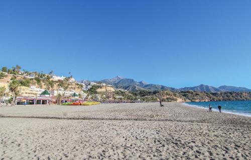 Cozy Home In Nerja With Wifi