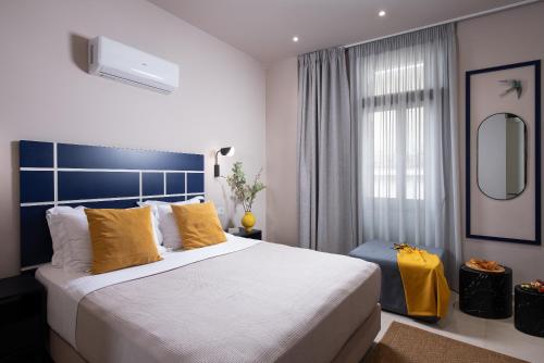Living Yard Thissio — Bedroom