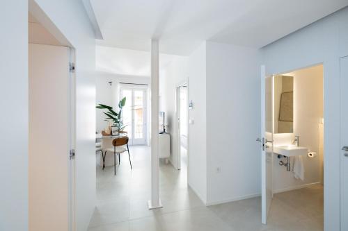 Phòng tắm tại Zacatin Heritage Logde