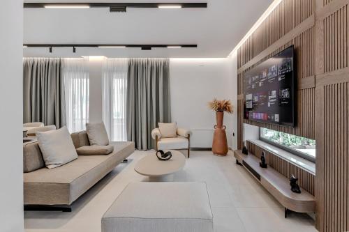 PREVEZA VILLA center