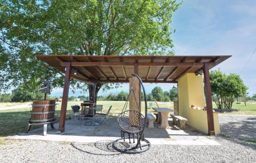 Φωτογραφία από το άλμπουμ του Stunning Home In Loc Castiglion Uberti σε Monticello