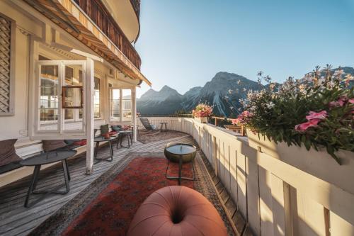 Nespecifikovaný výhled na hory nebo výhled na hory při pohledu z hotelu