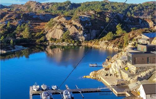 Φυσικό τοπίο κοντά σε αυτή η παραθεριστική κατοικία