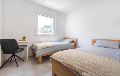 Ein Bett oder Betten in einem Zimmer der Unterkunft Hisa Petra