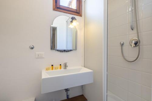 Sant'Ambrogio 3-Bedroom Apartment