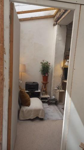 Studio dans un atelier d'artiste