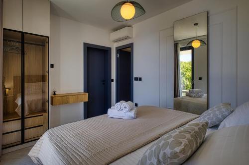 La Dolce Villa 1