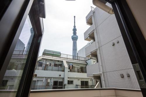 吹き抜けリビング - 4LDK戸建96平米 - skytree徒歩8分 - 押上駅徒歩7分