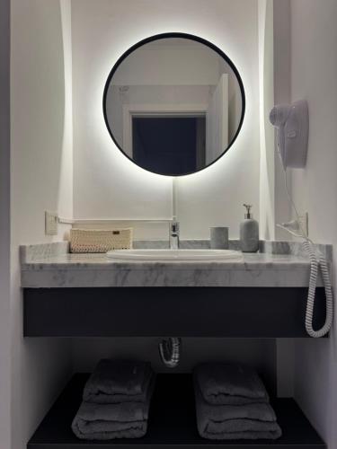 Ένα μπάνιο στο Campana Suites Castelli