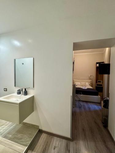 RHS Rienzo Suites Guesthouse