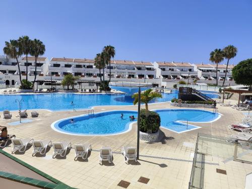 a view of the pool at the resort at Marys Place in Costa Del Silencio