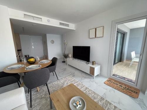 Apartment Sea Front