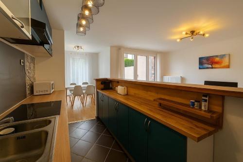 Feel at Home Between Paris and Disneyland