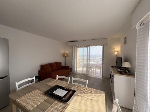 Le Capitole T2-3, 40m2, 4 personnes, vue mer excep