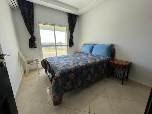 Postel nebo postele na pokoji v ubytování Superbe appartement en résidence avec piscine