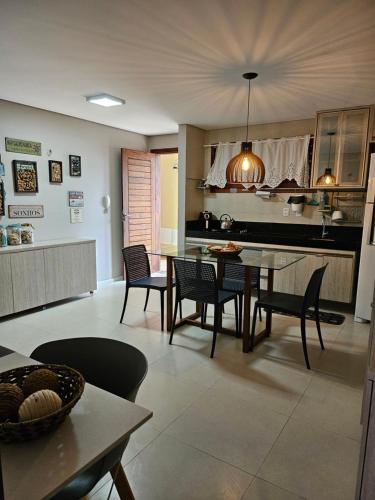 Cuisine ou kitchenette dans l'établissement Flêbeach