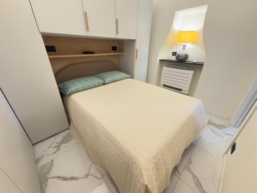 Katil atau katil-katil dalam bilik di Luxury and Exclusivity on the Seafront in Alassio
