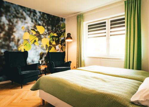 Gambar di galeri bagi Las Apartamenty - z pomostem i prywatnym dostępem do jeziora di Borowy Młyn