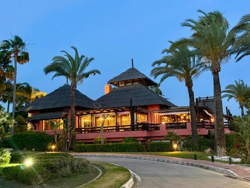 Sea View Luxury Las Nayades Beachfront-Spa-Pools