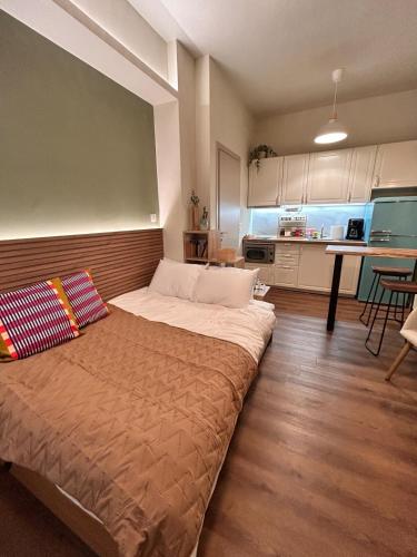 Rania's Cozy & Stylish Retreat