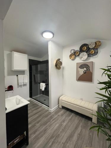 Postel nebo postele na pokoji v ubytování HerbBaby Healing Resorts Spas