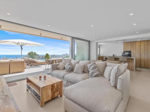 Posezení v ubytování Villa Iris by Interhome