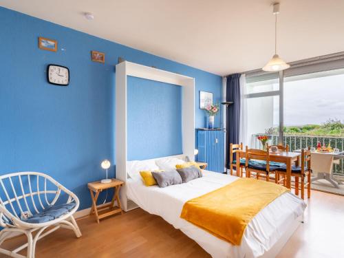 Studio Les Trois Iles-15 by Interhome