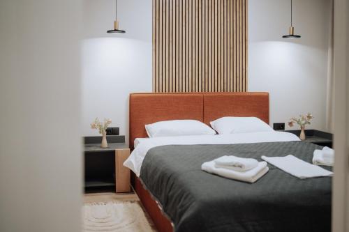 2-Room Chisinau Apt - Park & Workspace