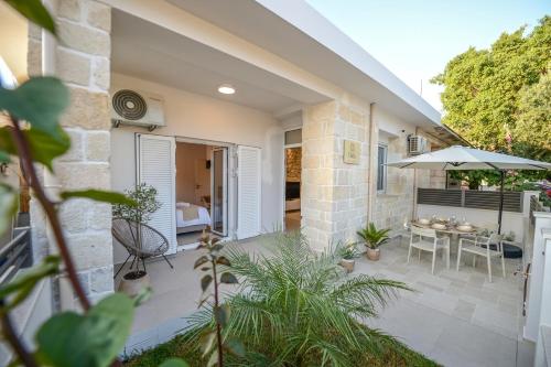 Dida stone home