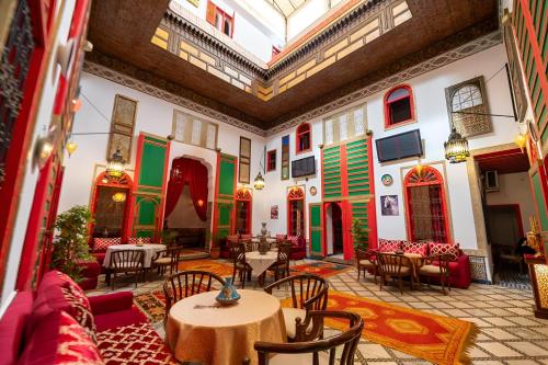 Posezení v ubytování Riad Amira Luxury Palace