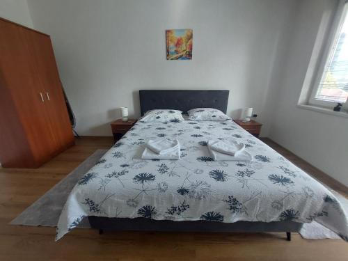 Cama o camas de una habitación en Apartman "MEDENI"