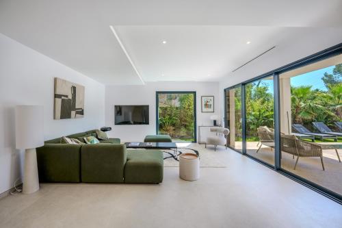Contemporary Villa with Heated Pool Near Sea