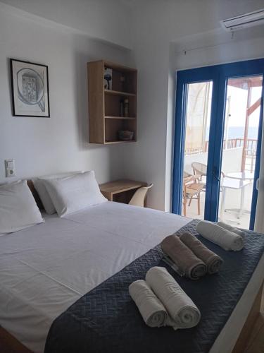 Lendas Paradise studio number 1