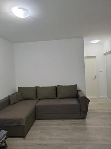 Apartman Tomo