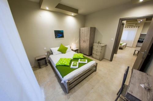 Gallery image of Zonita Guest House in Nea Plagia