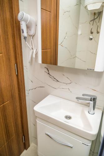 Gallery image of Robi Apartments in Ulcinj