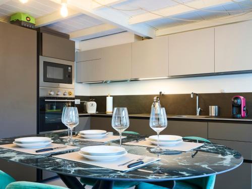 Elegant Loft with Hidden Garden Oasis - Portello