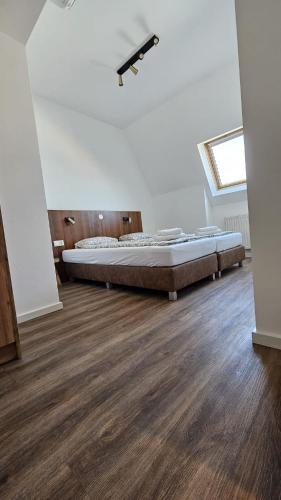bookVienna Apartments