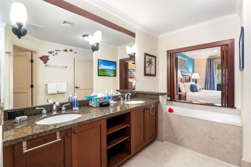 Et badeværelse på Halii Kai 20F