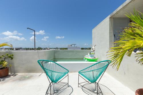 Balkoni atau teres di Hola Donceles Suites
