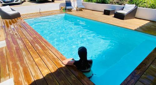 Villa exceptionnelle à Bayonne avec piscine et parking privée