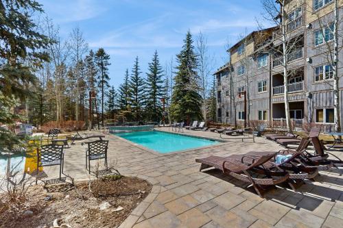 Imagem da galeria de Expedition Station 8615 em Keystone