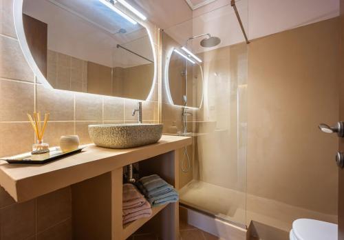 Komis House - Cozy Stay near Metro