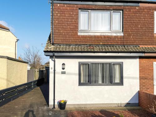 Budova, kde se prázdninový dům nachází