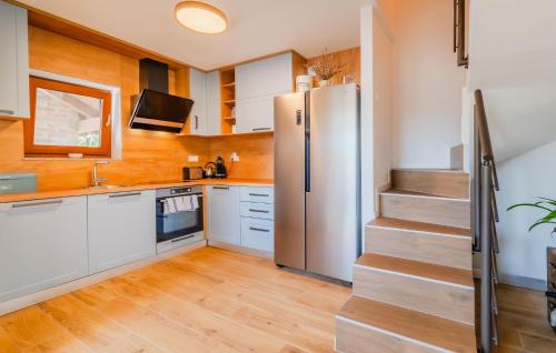 Η κουζίνα ή μικρή κουζίνα στο Pet Friendly Home In Tuheljske Toplice